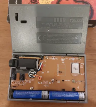 Afinador Digital KORG GA-20 - Guitarra y Bajo.