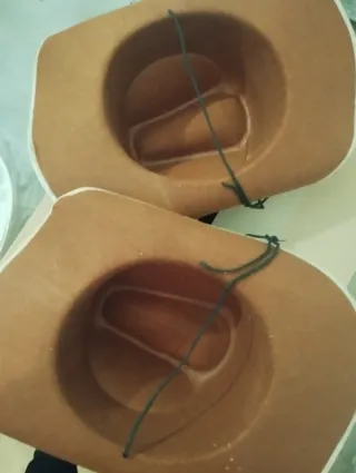 2 Gorros Cowboy Marrón y 1 cordobés en Negro