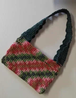 Bolso de mano artesanal nuevo