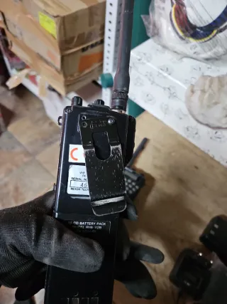 2 Walkie Talkies + Accesorios