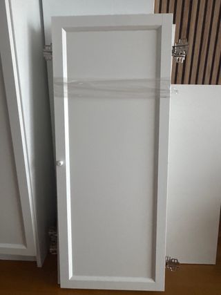 Puerta blanca Oxberg IKEA
