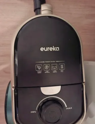 Aspiradora Eureka Apollo