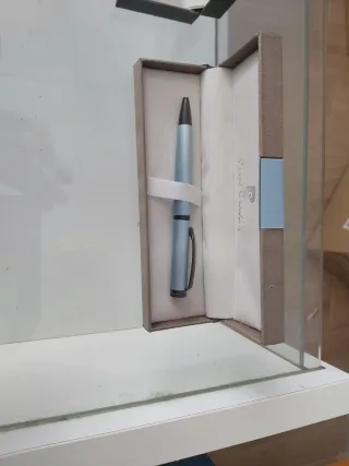 Bolígrafos Pierre Cardin