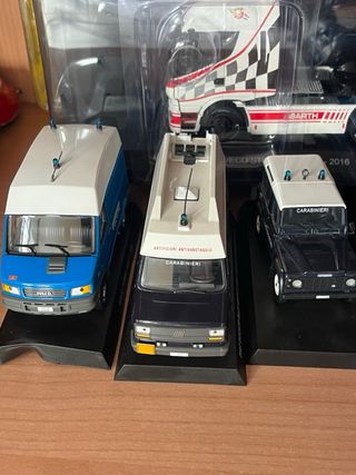 Modellini Polizia e Carabinieri 1/43