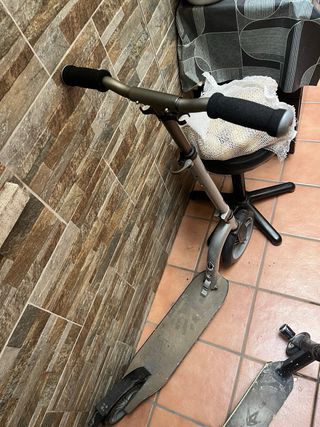 2 Patinetes infantiles