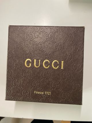 Cinturón Gucci Blanco con hebilla dorada