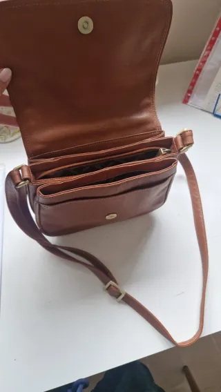 Bolso de piel Giudi marrón
