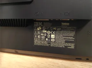 Monitor IBM ThinkVision