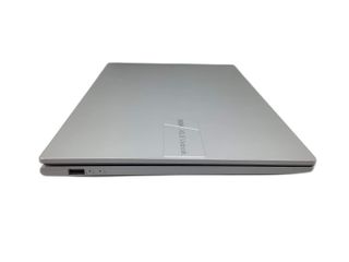 pc portatil asus vivabook