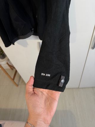 Chaqueta The North Face TKA200 Negra