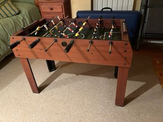 Futbolín de madera