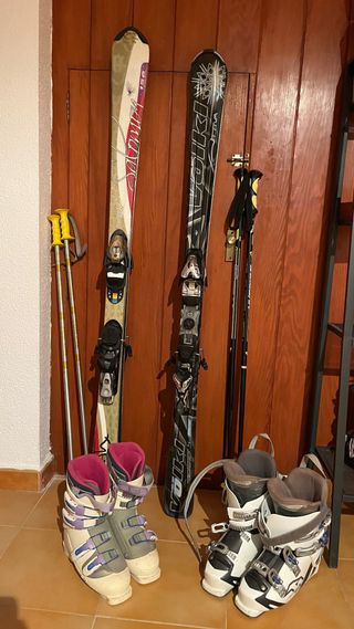 Sci da donna 150/155cm + scarponi + bastoncini