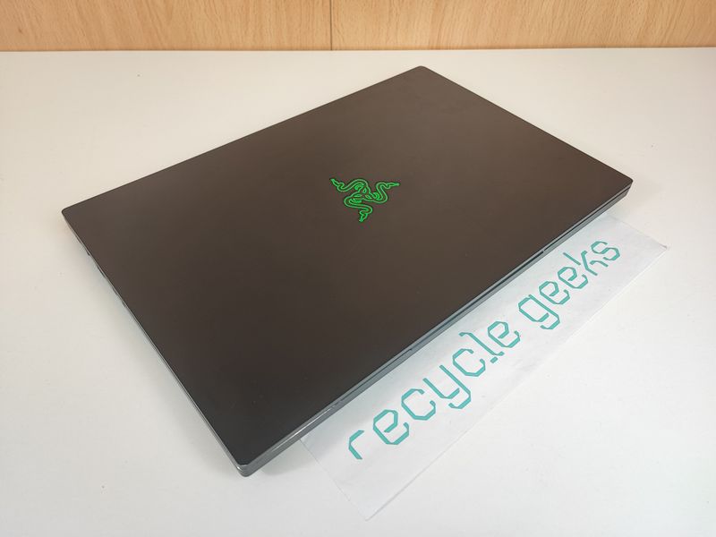 Razer Blade i7 32GB RAM 256GB NVMe nVidia RTX2060 afbeelding 8