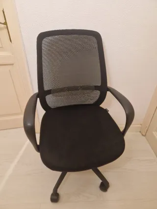 Silla de oficina ergonómica giratoria