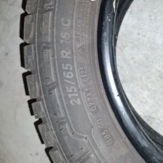 2 Neumáticos Mechelin  215/65 R16 C