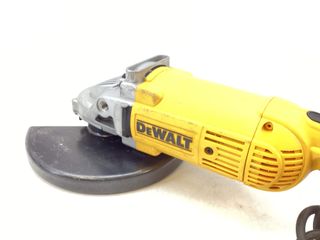 radial dewalt dwe492-qs
