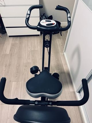 Bici estática Fitfiu plegable con pantalla