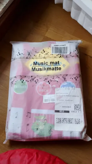 Manta musical para bebé