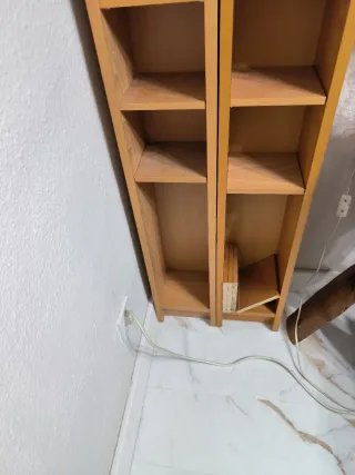 Estanterías de madera. Perfecto estado.
