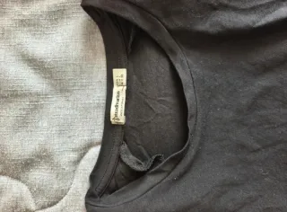 Camiseta negra sin mangas Stradivarius