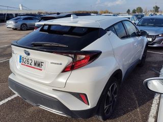 Toyota C-HR 180H Advance 135 kW (184 CV)