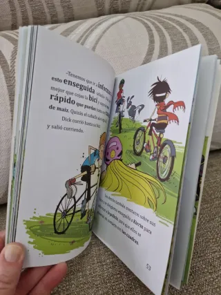 ¡Bien por los Cinco! (Los Cinco / Famous Five) ...