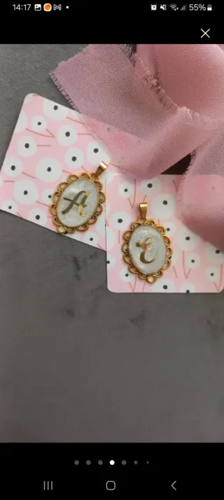 Colgante inicial fallera/huertana oro y blanco