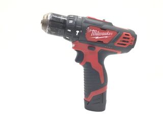 taladro a bateria milwaukee m12bpd