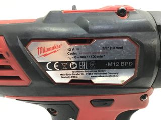 taladro a bateria milwaukee m12bpd