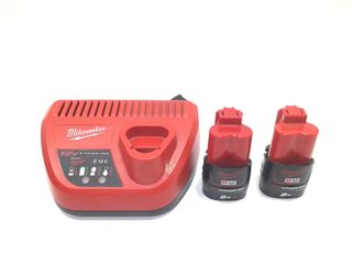 taladro a bateria milwaukee m12bpd