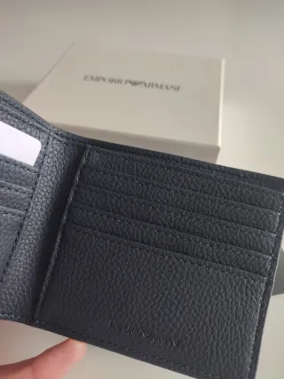 Cartera Emporio Armani azul marino