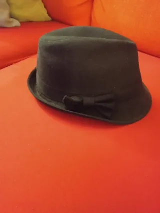 Sombrero negro mujer