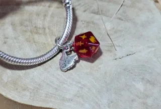 Charm Dado Club Infernal Stranger Things