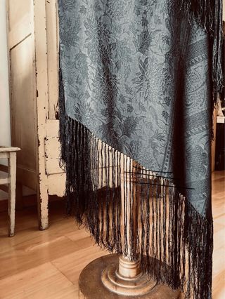 Mantón Seda 100% Negro