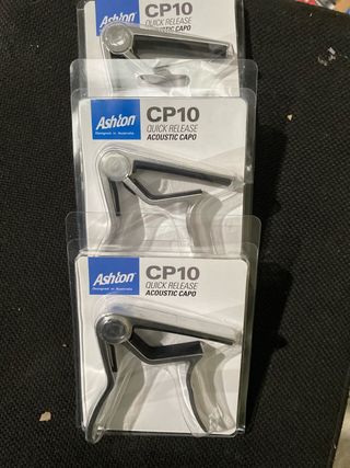 3 Cejillas Ashton CP10 para Guitarra Acústica unid