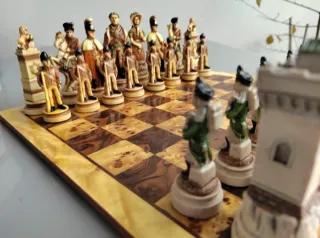 Scacchiera artigianale intarsiata radica di pioppo