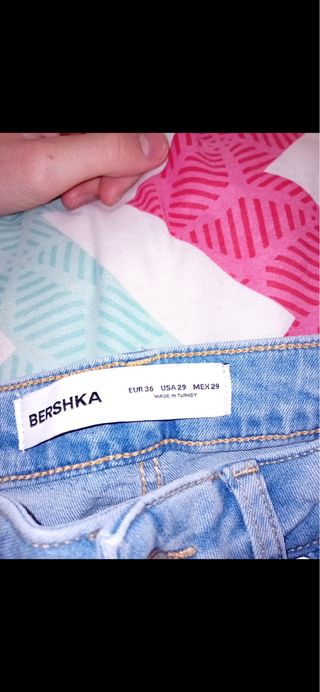 Pantalones vaqueros Bershka