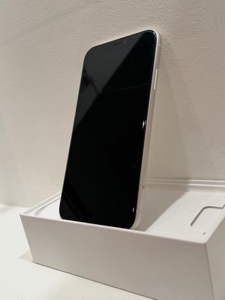iPhone 11 64GB Blanco