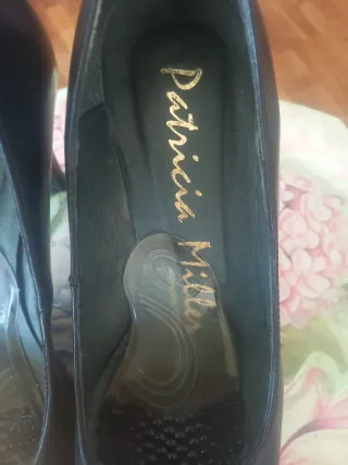 Zapatos de tacón Patricia Miller negros