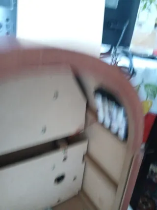 Radio Antigua Madera y Metal