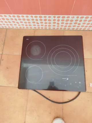 Placa vitrocerámica FAGOR se vende por cambio