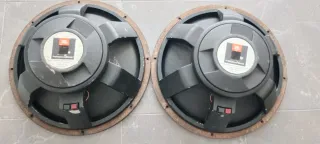 Altavoces JBL (2 unidades)