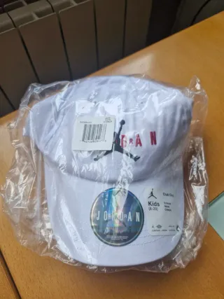 Gorra Jordan Blanca Club Cap Niños