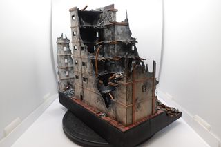 DIORAMA edificio escala 1/144 hecho a mano