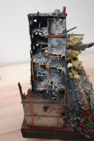 DIORAMA edificio escala 1/144 hecho a mano