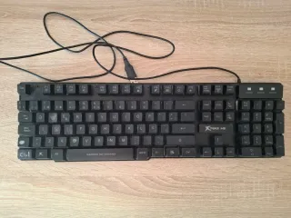Teclado Gaming Strike Me Negro