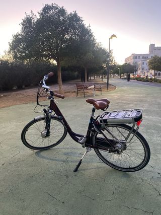Bicicleta eléctrica de paseo Mihatra