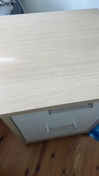 Mueble auxiliar de madera
