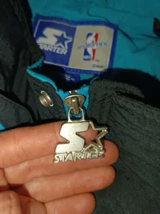 Chaqueta Charlotte Hornets Starter Talla L