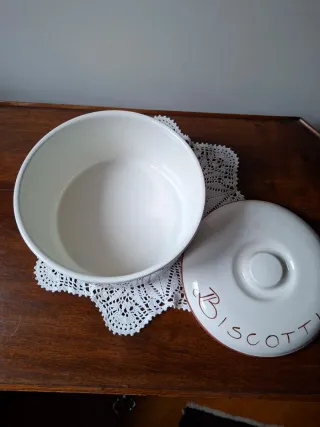 Biscottiera in ceramica con disegno mela